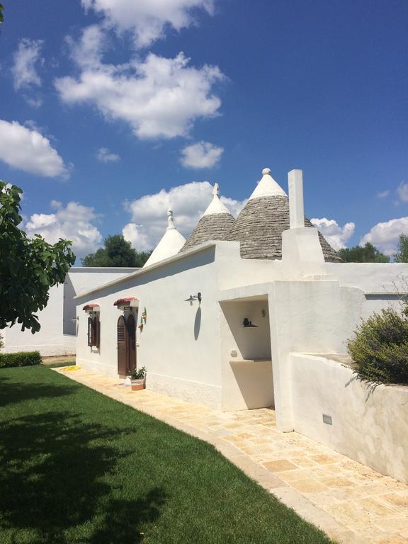 Вилла Trullo Del Cavaliere Delle Gravine Кастелланета Экстерьер фото