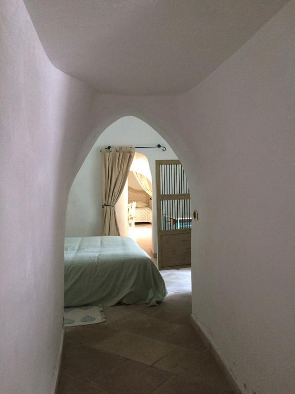 Вилла Trullo Del Cavaliere Delle Gravine Кастелланета Экстерьер фото
